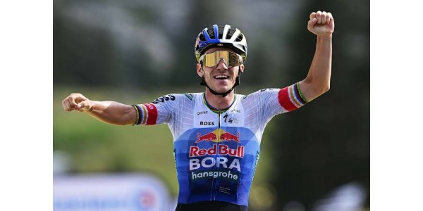 Evenepoel holt sich vierten WM-Titel im Zeitfahren in Folge Evenepoel holt sich vierten WM-Titel im Zeitfahren in Folge